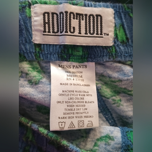 𝒀𝟐𝑲-𝑨𝒅𝒅𝒊𝒄𝒕𝒊𝒐𝒏 𝑭𝒓𝒐𝒈 𝑴𝒆𝒏'𝒔 𝑷.𝑱 𝑷𝒂𝒏𝒕𝒔 - Picture 7 of 16